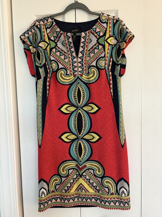 Laundry By Shelli Segal Dresses & Skirts - Laundry Shift Dress Lined Size Small Red Geometric Boho Tribal Print